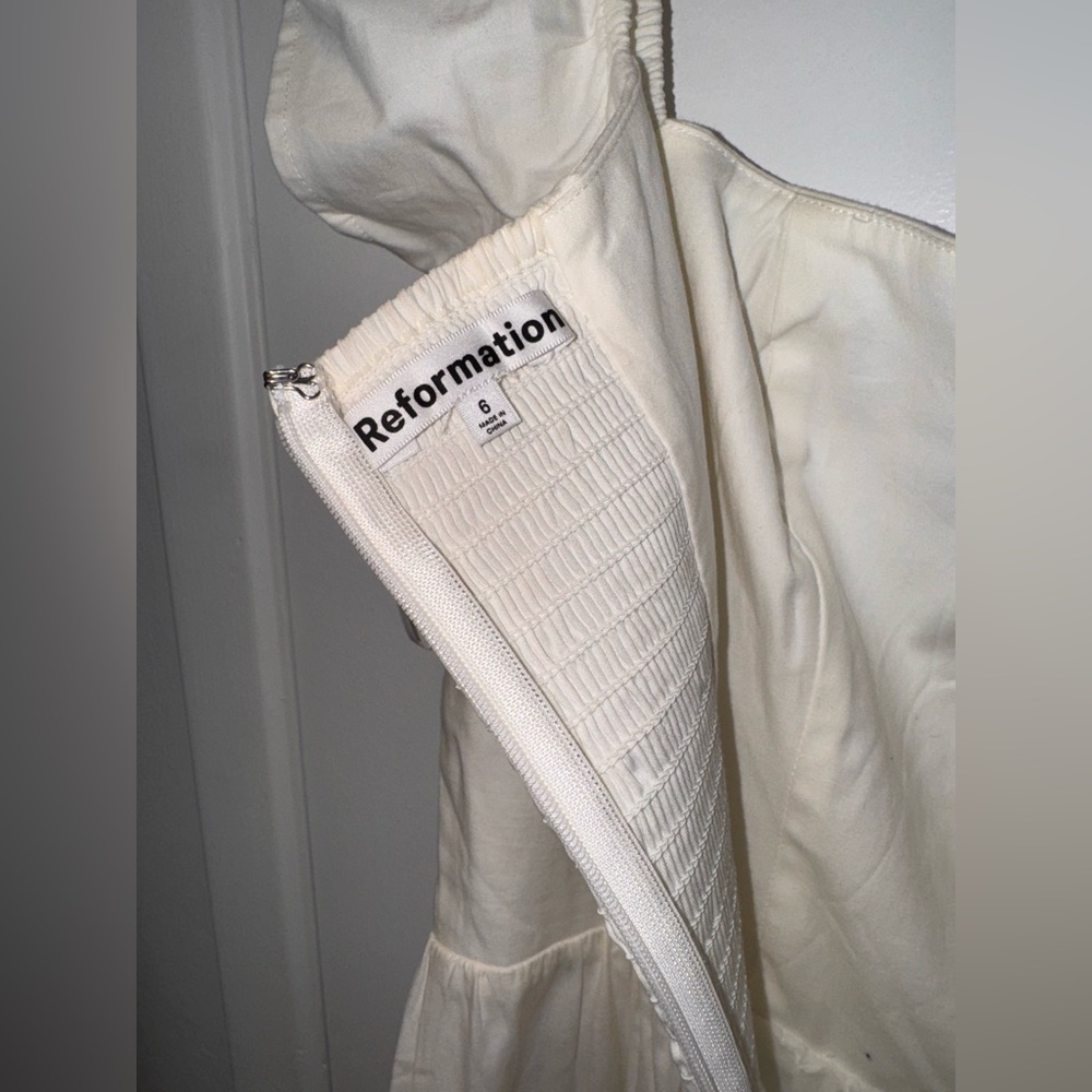 NWOT Reformation Derek Off The Shoulder Tiered Midi white Dress sz 6 - Picture 7 of 8